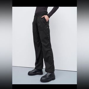 Dance studio pants mid rise (regular size 2) 
Brand new tags still on!